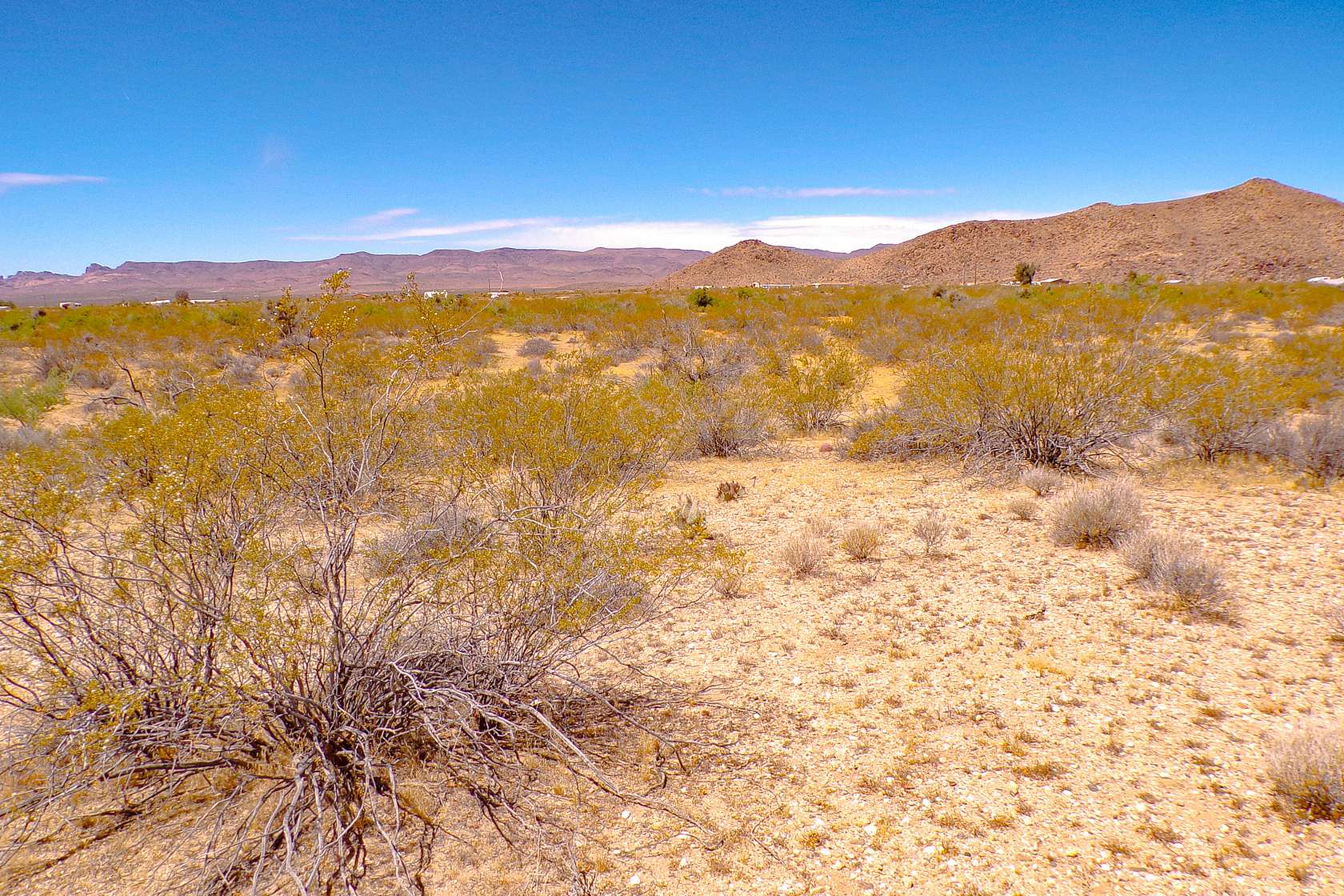 2.35 Acres of Residential Land for Sale in Golden Valley, Arizona