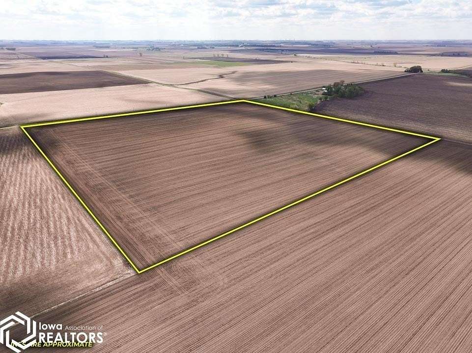 40 Acres of Agricultural Land for Sale in Cherokee, Iowa