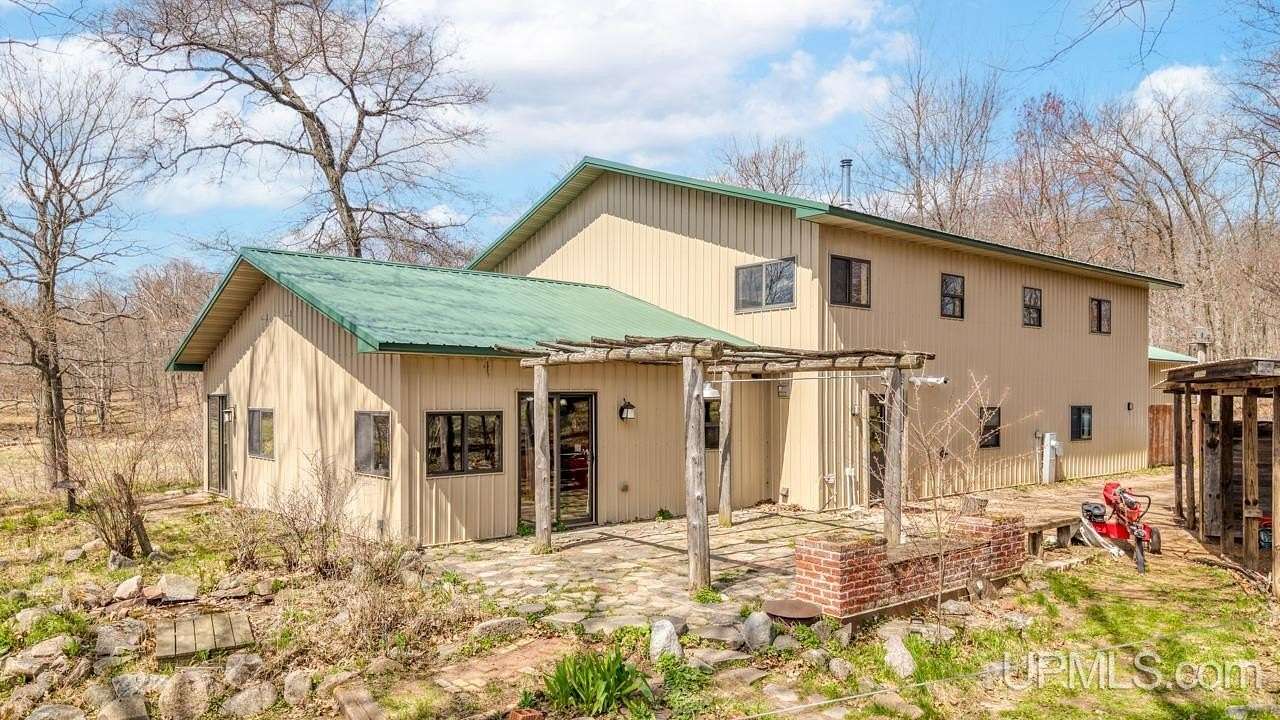 5.65 Acres of Land with Home for Sale in Dunbar Town, Wisconsin