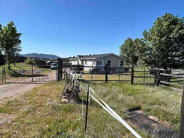 2.5 Acres of Land with Home for Sale in Hornbrook, California