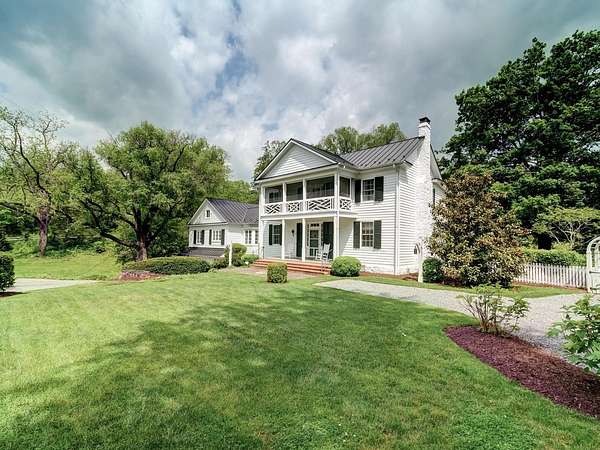 40 Acres of Land with Home for Sale in Hot Springs, Virginia