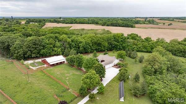 20 Acres of Agricultural Land with Home for Sale in Golden Eagle, Illinois