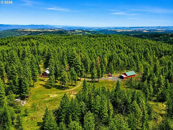 240 Acres of Recreational Land with Home for Sale in Dufur, Oregon