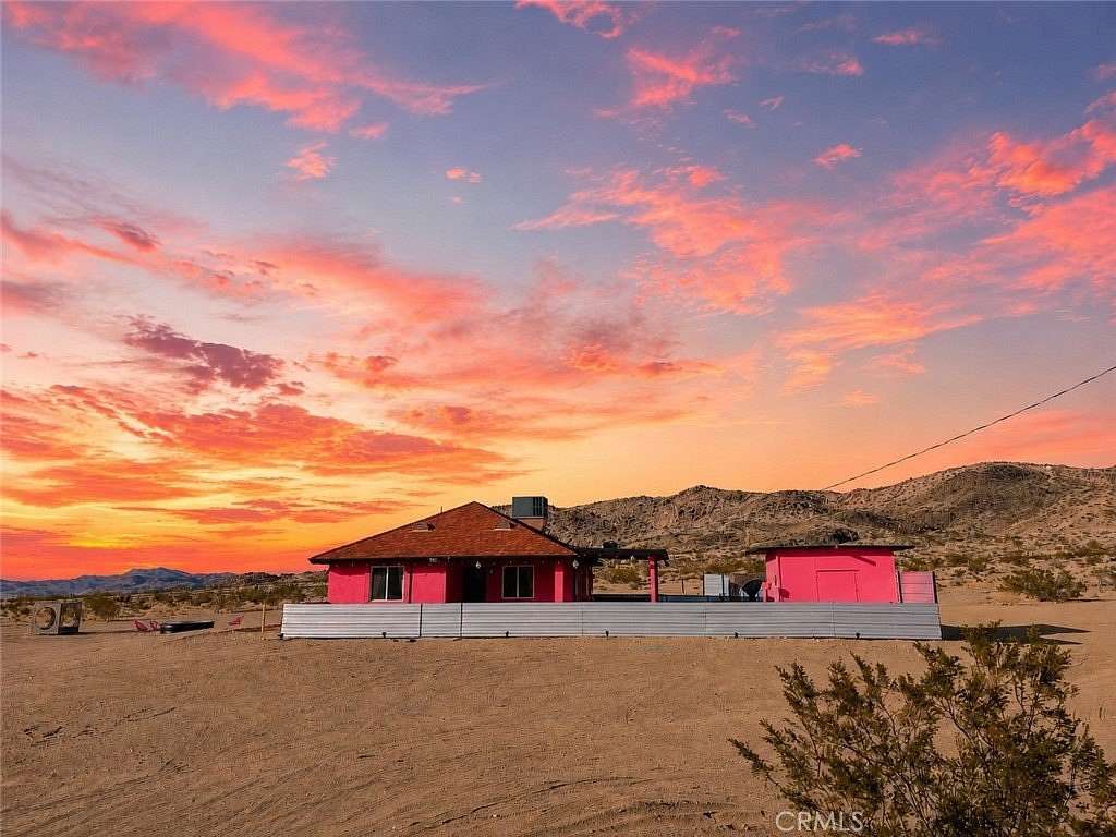 2.5 Acres of Land with Home for Sale in Landers, California