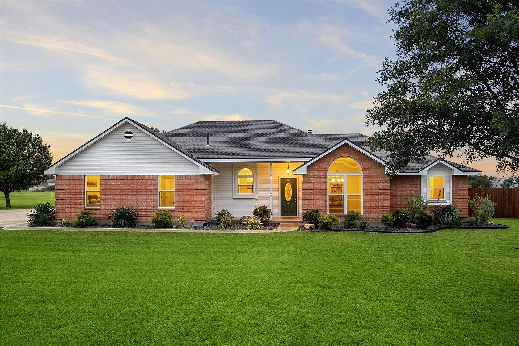 1.77 Acres of Land with Home for Sale in Waxahachie, Texas