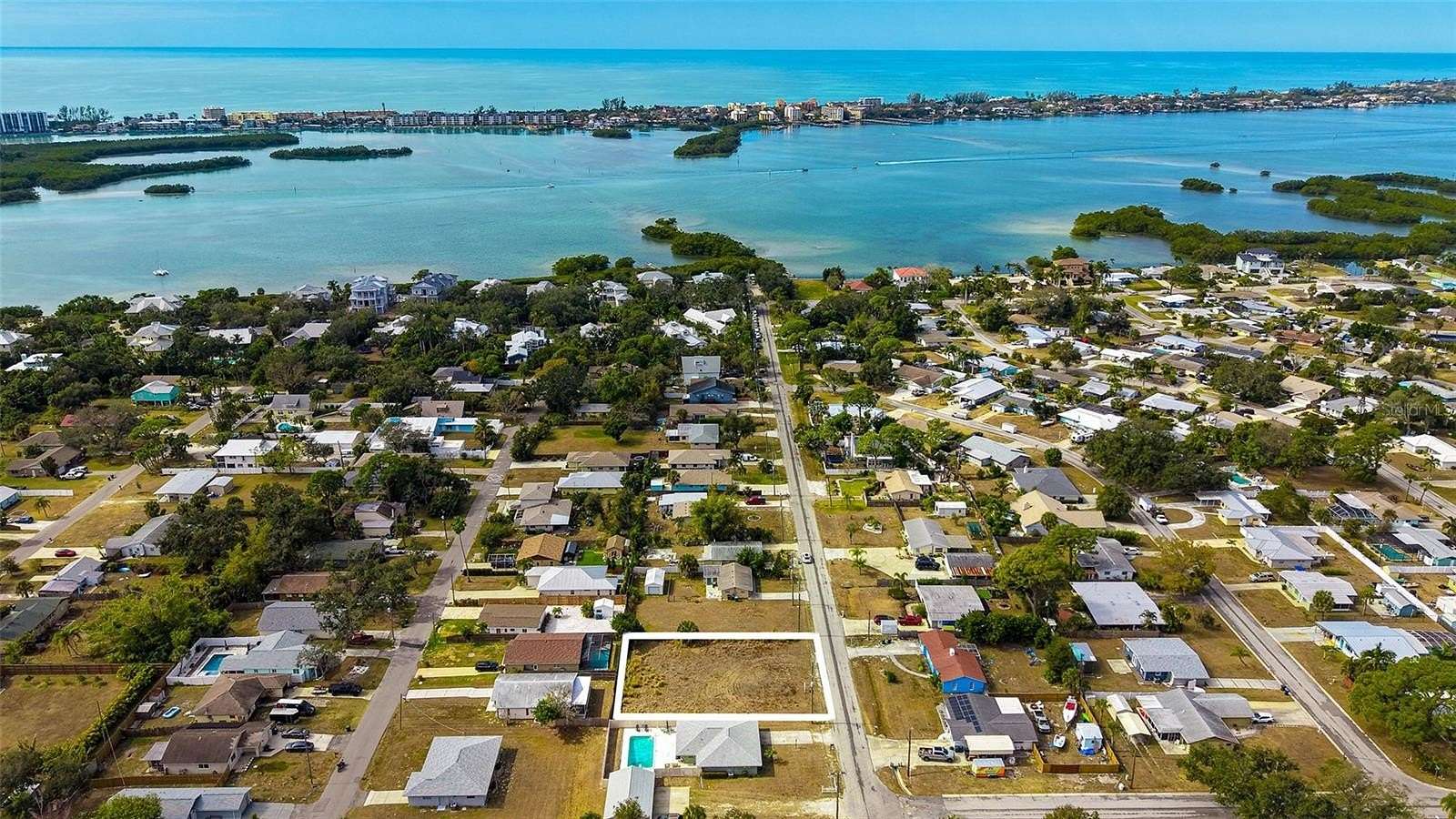 0.14 Acres of Residential Land for Sale in Sarasota, Florida