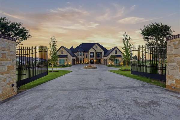 2 Acres of Land with Home for Sale in Aledo, Texas