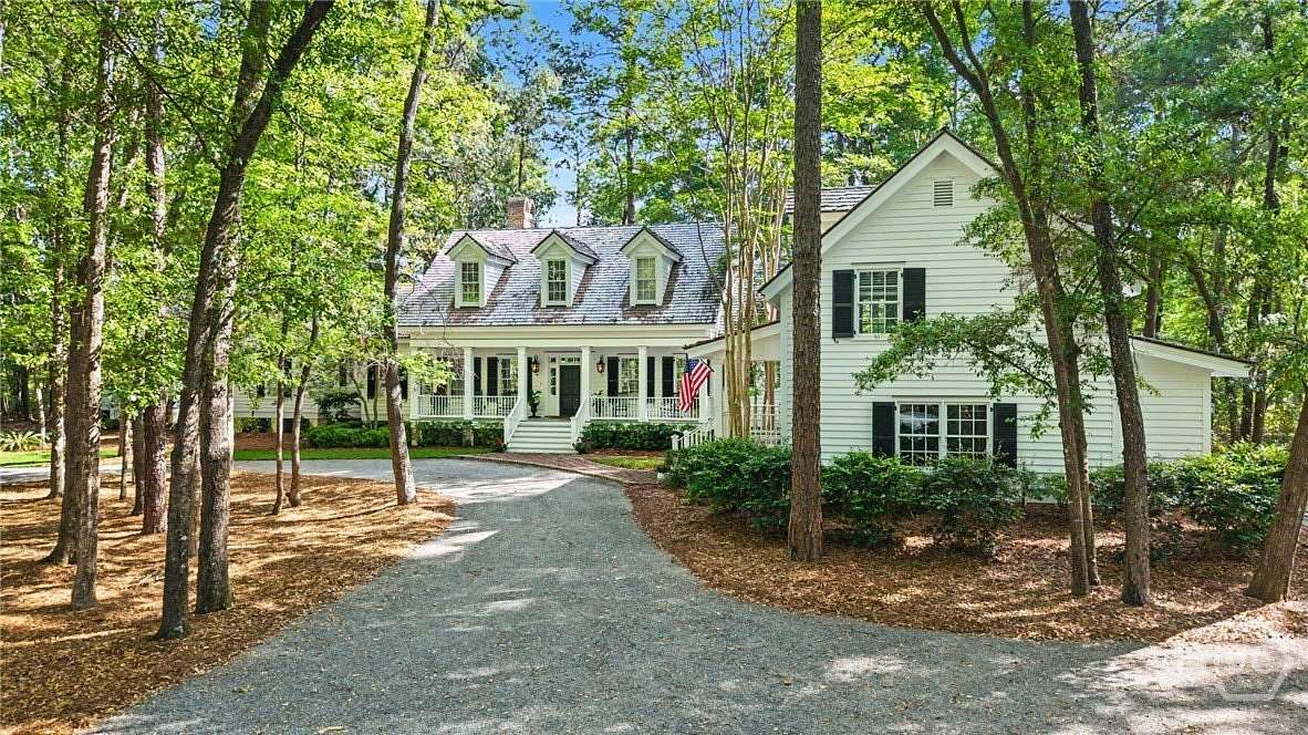 2.13 Acres of Land with Home for Sale in Richmond Hill, Georgia