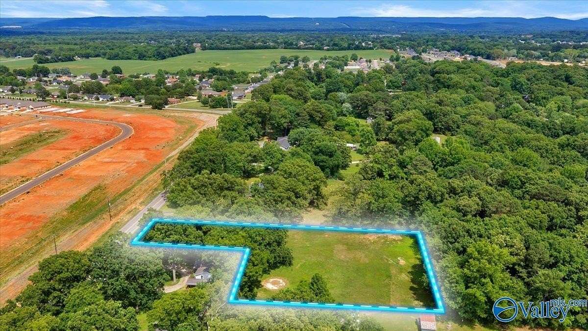 1.3 Acres of Land for Sale in Huntsville, Alabama