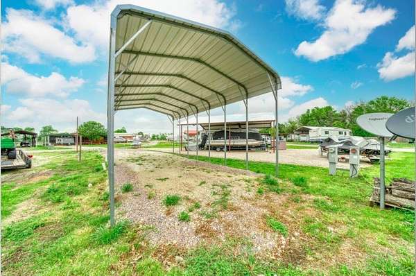 0.06 Acres of Residential Land for Sale in Kerens, Texas