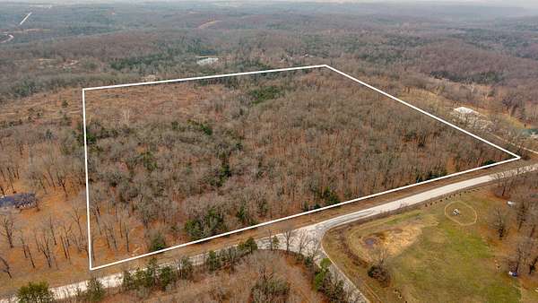 31 Acres of Recreational Land for Sale in Bolivar, Missouri