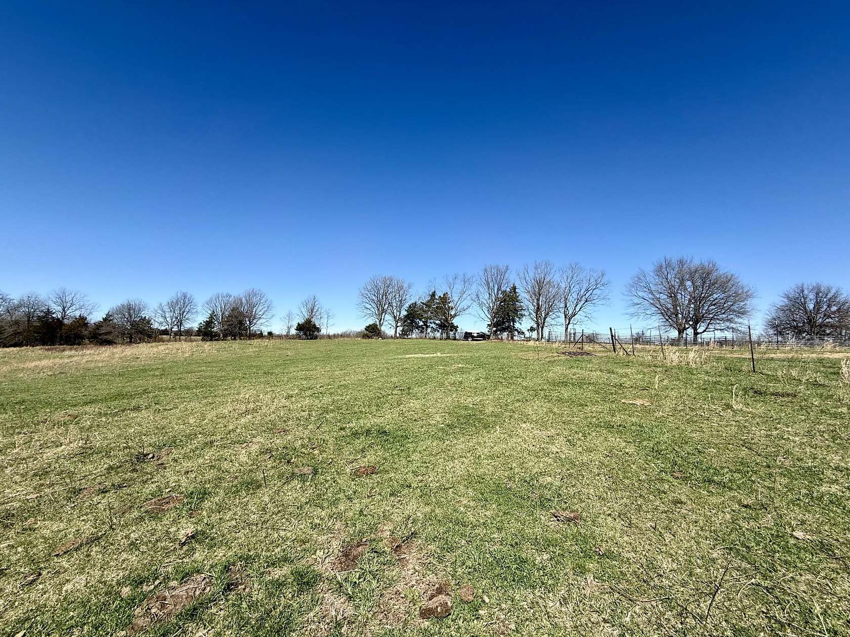 19 Acres of Agricultural Land for Sale in Cabool, Missouri
