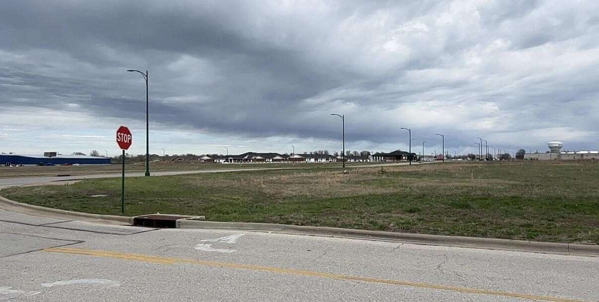 8.69 Acres of Commercial Land for Sale in Carthage, Missouri