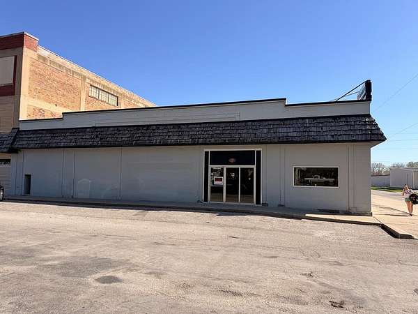 0.28 Acres of Commercial Land for Sale in Fort Dodge, Iowa