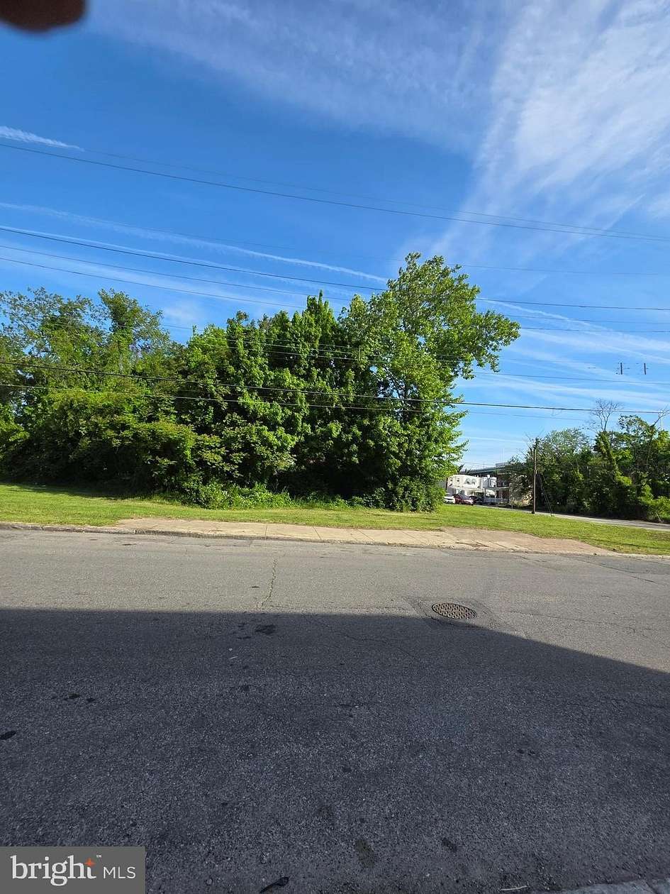 0.05 Acres of Land for Sale in Chester, Pennsylvania