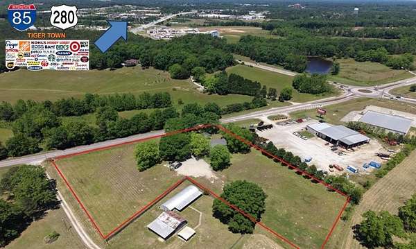 3.14 Acres of Improved Commercial Land for Sale in Opelika, Alabama
