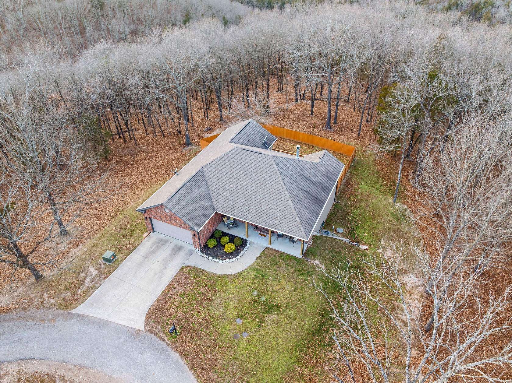 1.54 Acres of Land with Home for Sale in Blue Eye, Missouri