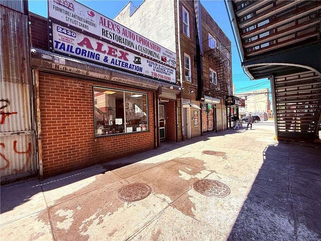 0.03 Acres of Mixed-Use Land for Sale in Brooklyn, New York