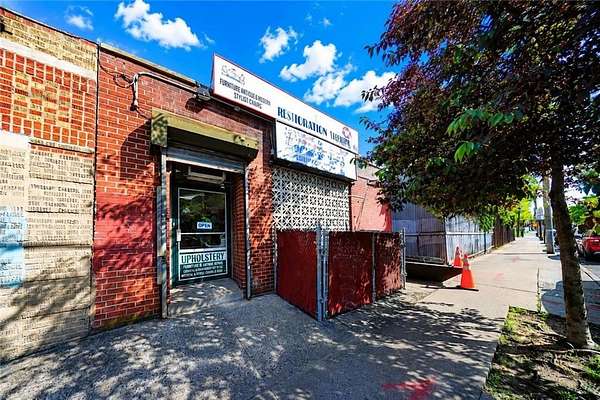 0.03 Acres of Mixed-Use Land for Sale in Brooklyn, New York