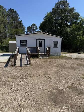0.94 Acres of Improved Commercial Land for Sale in Thomasville, Georgia