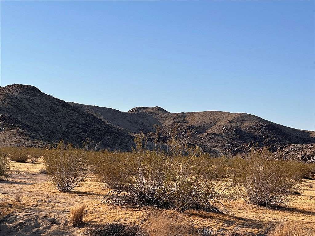 2.33 Acres of Land for Sale in Joshua Tree, California