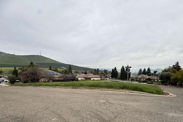 0.38 Acres of Residential Land for Sale in Porterville, California