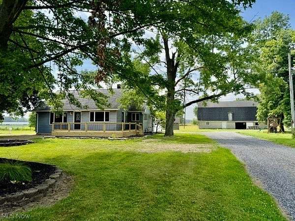 5.1 Acres of Land with Home for Sale in Newton Falls, Ohio