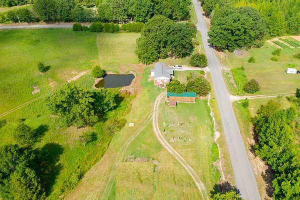 11 Acres of Land with Home for Sale in Florence, Alabama
