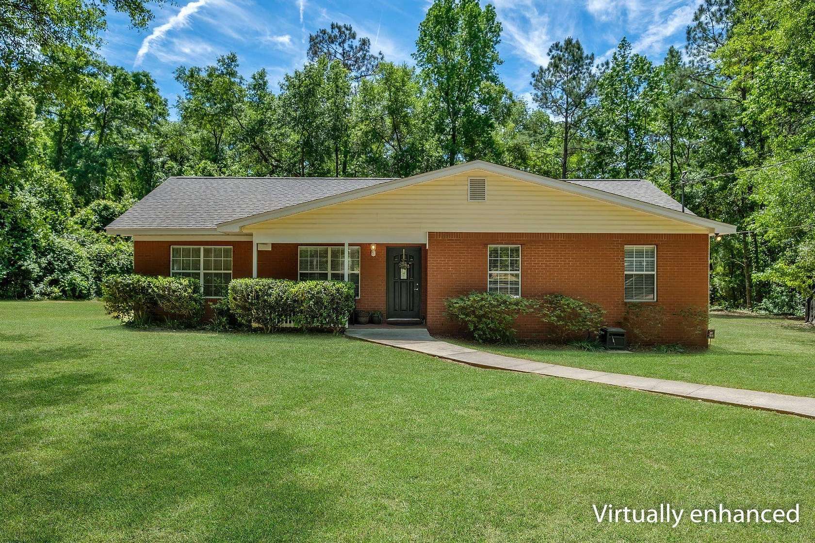 1.8 Acres of Land with Home for Sale in Tallahassee, Florida