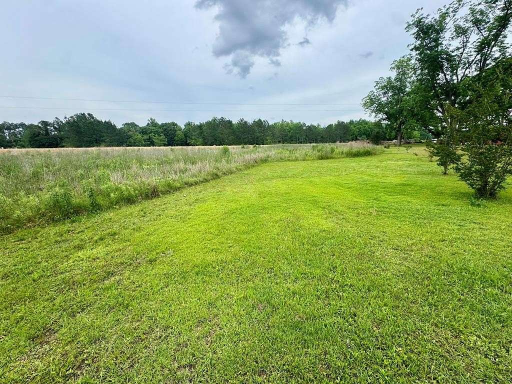3 Acres of Residential Land for Sale in Tifton, Georgia