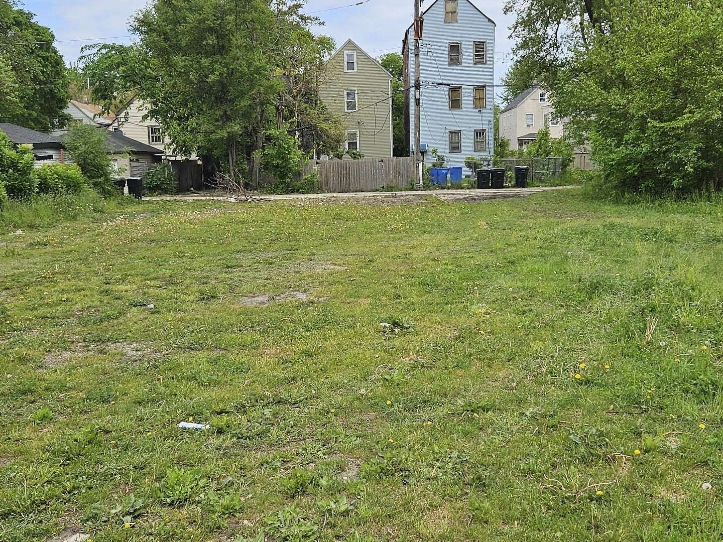 0.07 Acres of Residential Land for Sale in Chicago, Illinois