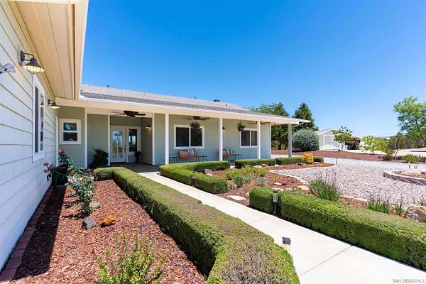 5 Acres of Land with Home for Sale in Aguanga, California