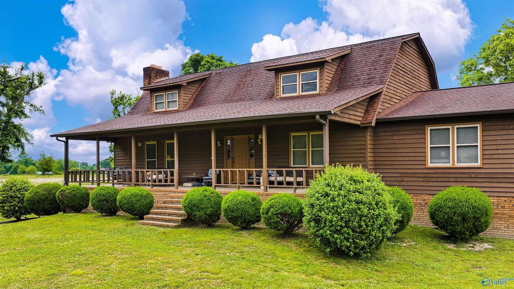 12 Acres of Land with Home for Sale in Fyffe, Alabama