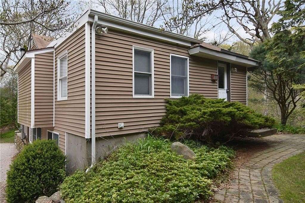 3.24 Acres of Land with Home for Lease in North Kingstown, Rhode Island