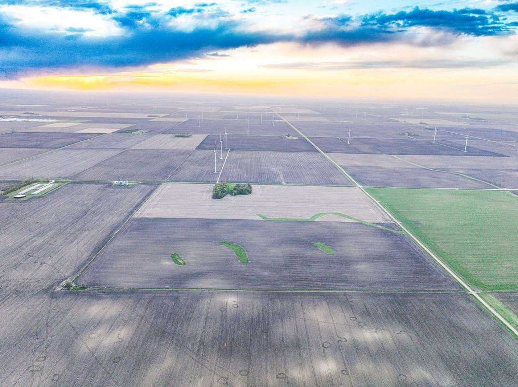 240 Acres of Land for Auction in Graettinger, Iowa