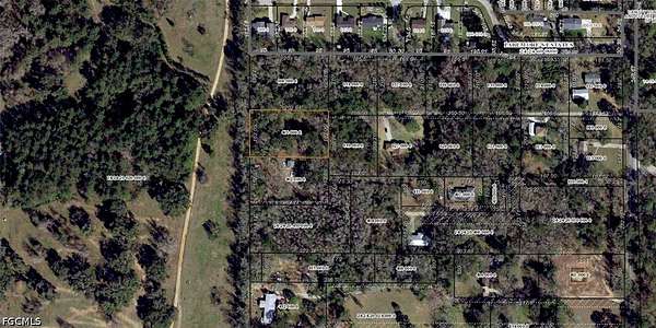 1 Acre of Land for Sale in Tallahassee, Florida