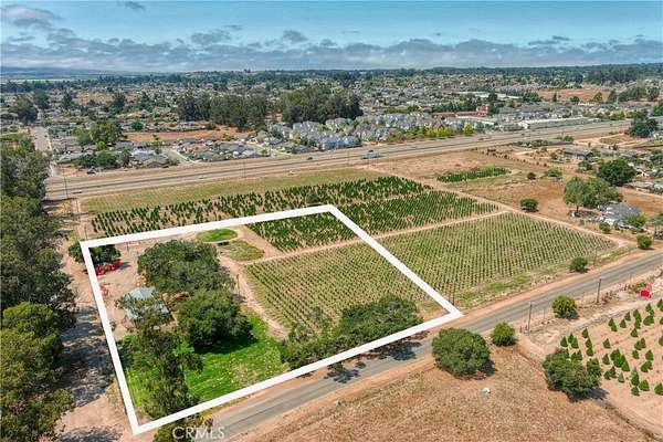 3.24 Acres of Residential Land for Sale in Nipomo, California