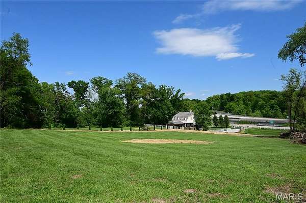2.33 Acres of Residential Land for Sale in Chesterfield, Missouri