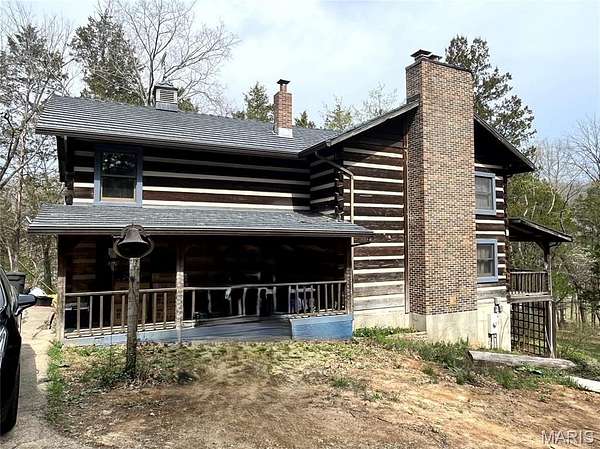 5.58 Acres of Land with Home for Sale in Eureka, Missouri