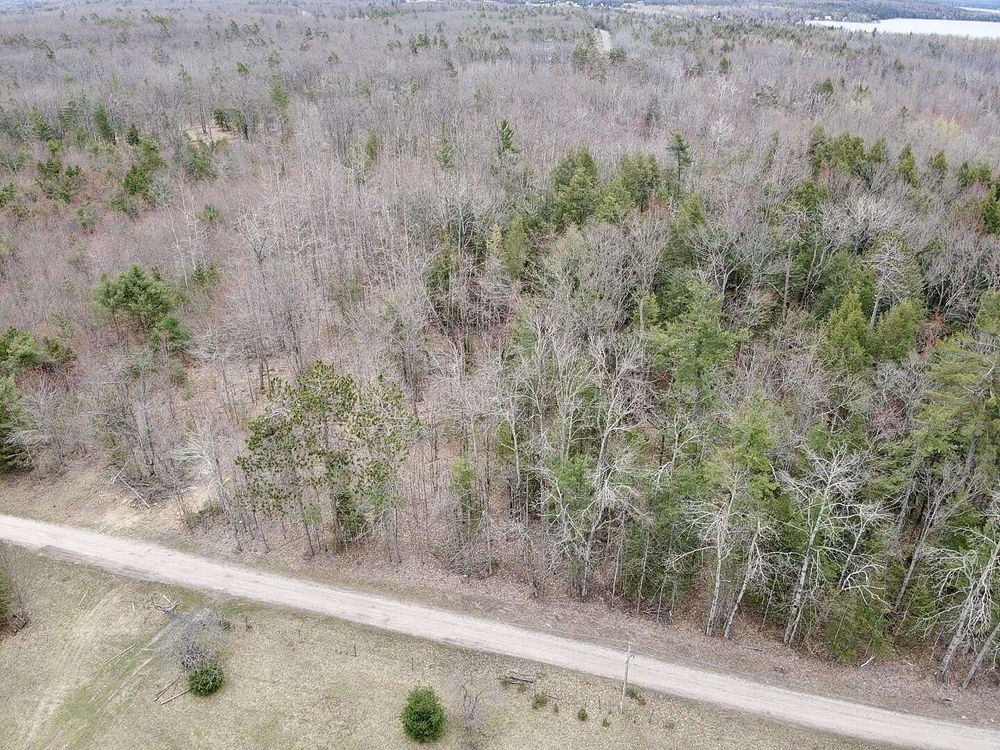 1 Acre of Residential Land for Sale in Indian River, Michigan