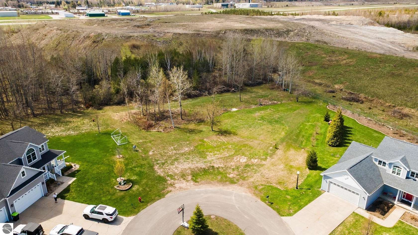 0.5 Acres of Residential Land for Sale in Charlevoix, Michigan
