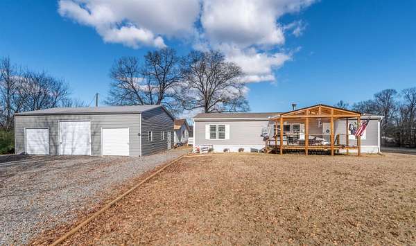 10 Acres of Land with Home for Sale in Greenbrier, Arkansas