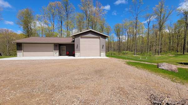 10 Acres of Residential Land for Sale in Antigo, Wisconsin