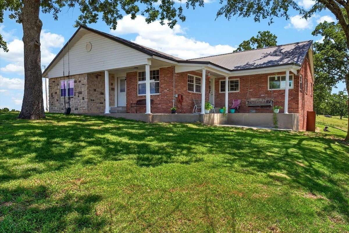 116 Acres of Land with Home for Sale in Red Oak, Oklahoma