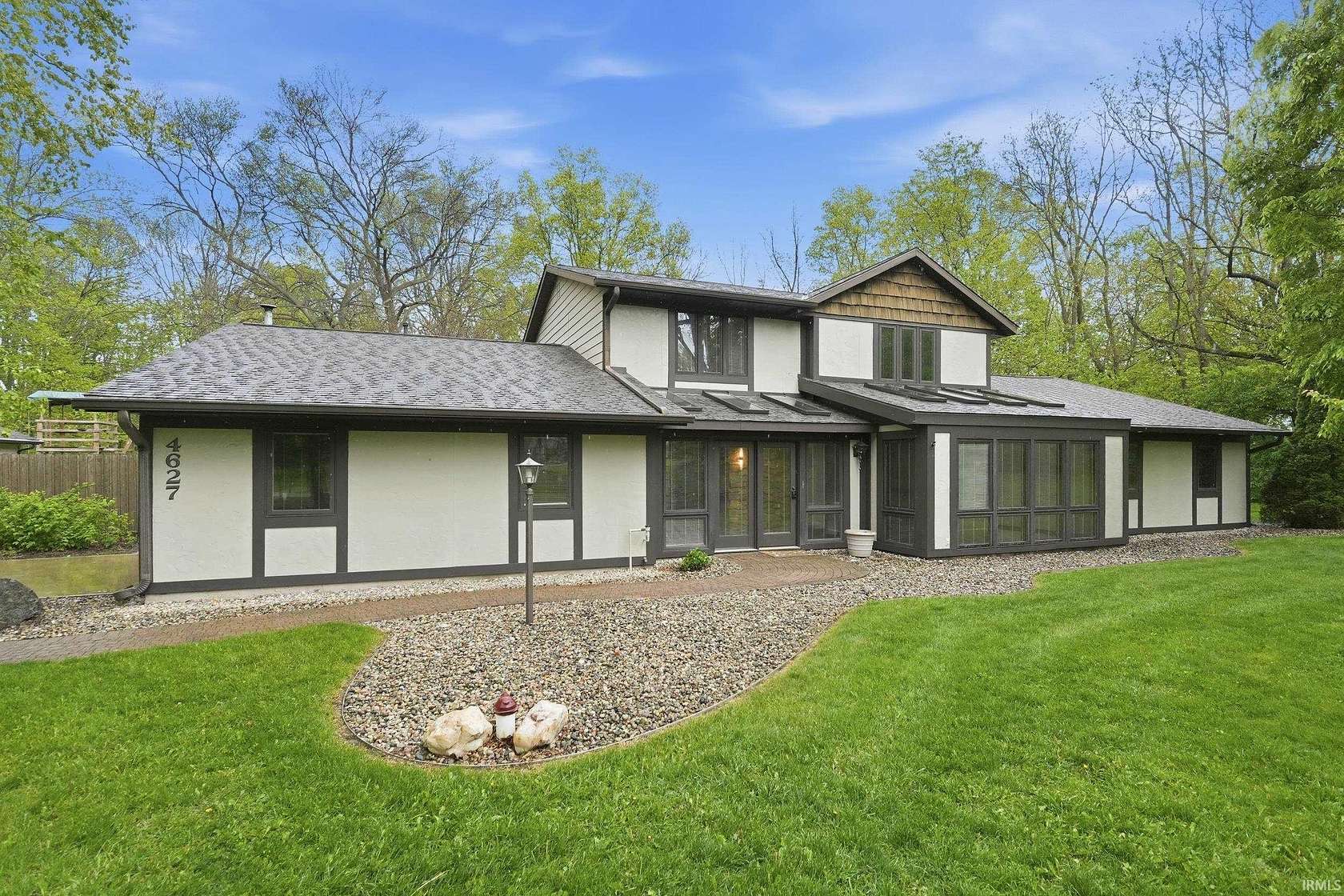 2.8 Acres of Land with Home for Sale in Fort Wayne, Indiana