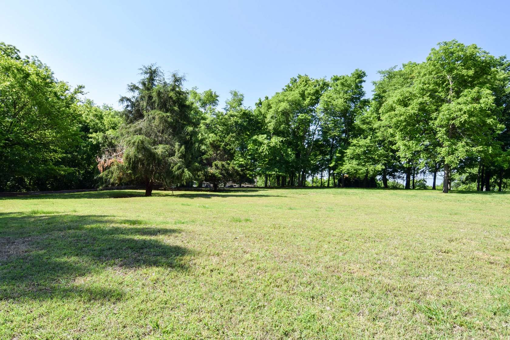 10 Acres of Land for Sale in Gallatin, Tennessee