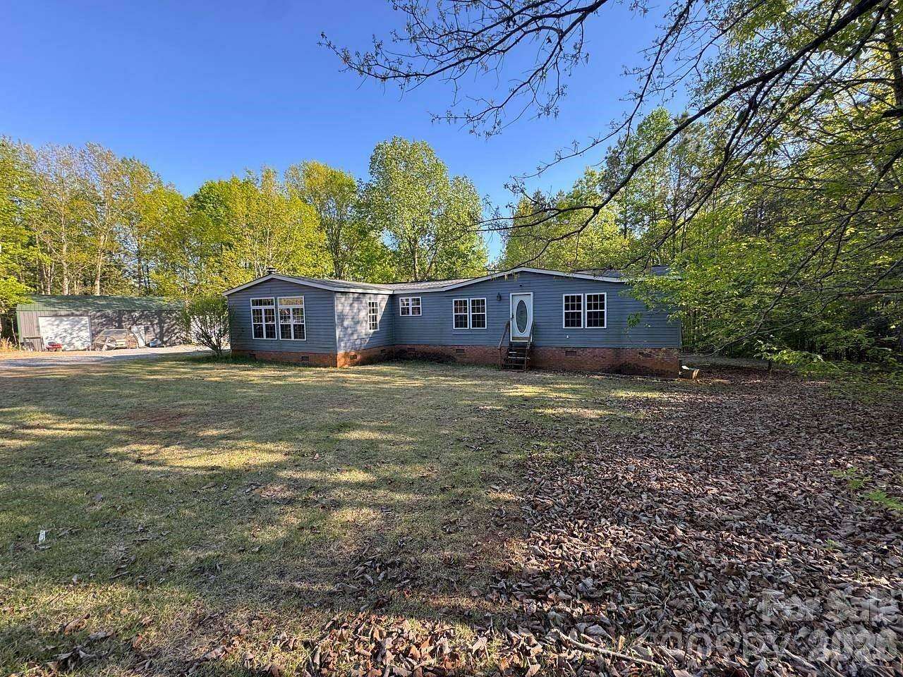 9 Acres of Land with Home for Sale in Kings Mountain, North Carolina