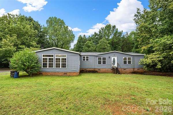 9 Acres of Land with Home for Sale in Kings Mountain, North Carolina