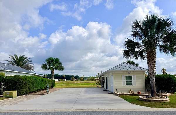 0.12 Acres of Land for Sale in Webster, Florida