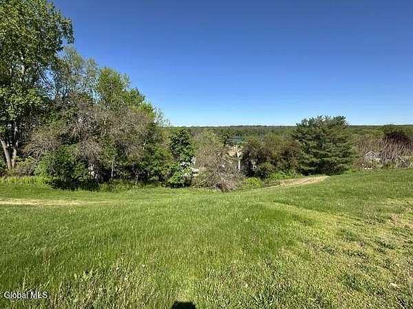 1.37 Acres of Residential Land for Sale in Coeymans, New York